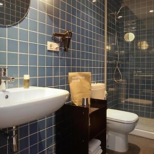 Camera standard con letto king size